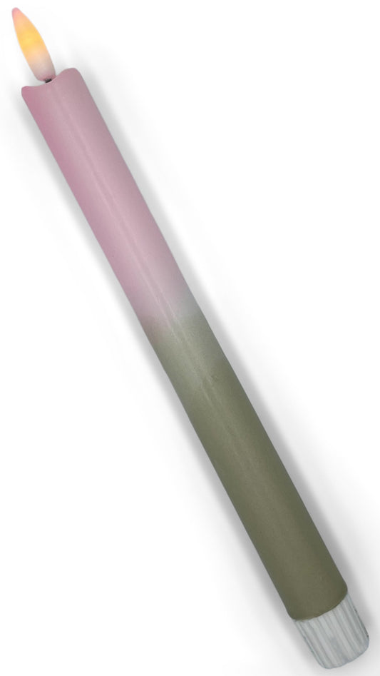 LED-kaars in roze en olijfgroen met timerfunctie, sfeervolle kaars op batterij voor een veilig en stijlvol interieur.
