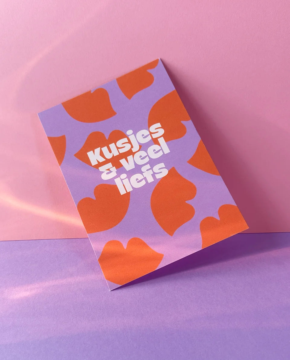 Wenskaart | Kusjes en veel liefs